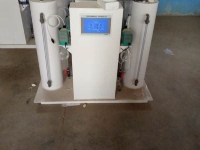 點擊查看詳細信息<br>標題：標準型二氧化氯發(fā)生器 閱讀次數(shù)：4596